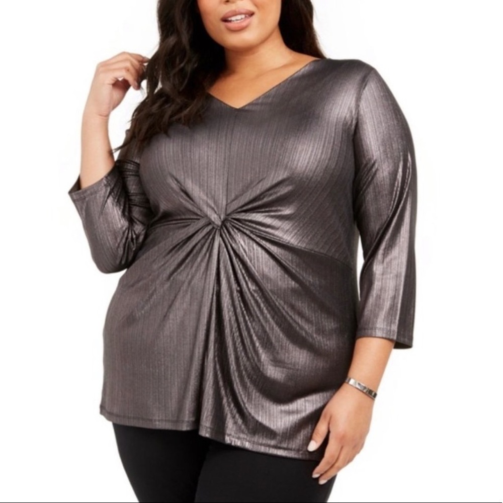 ✅ NWT Alfani Mod Shimmer Metallic Twist Top 1X